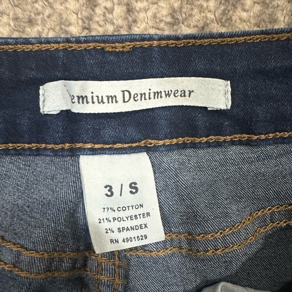 PREMIUM DENIMWEAR Women's Boot cut jeans, size 3 - Picture 4 of 4